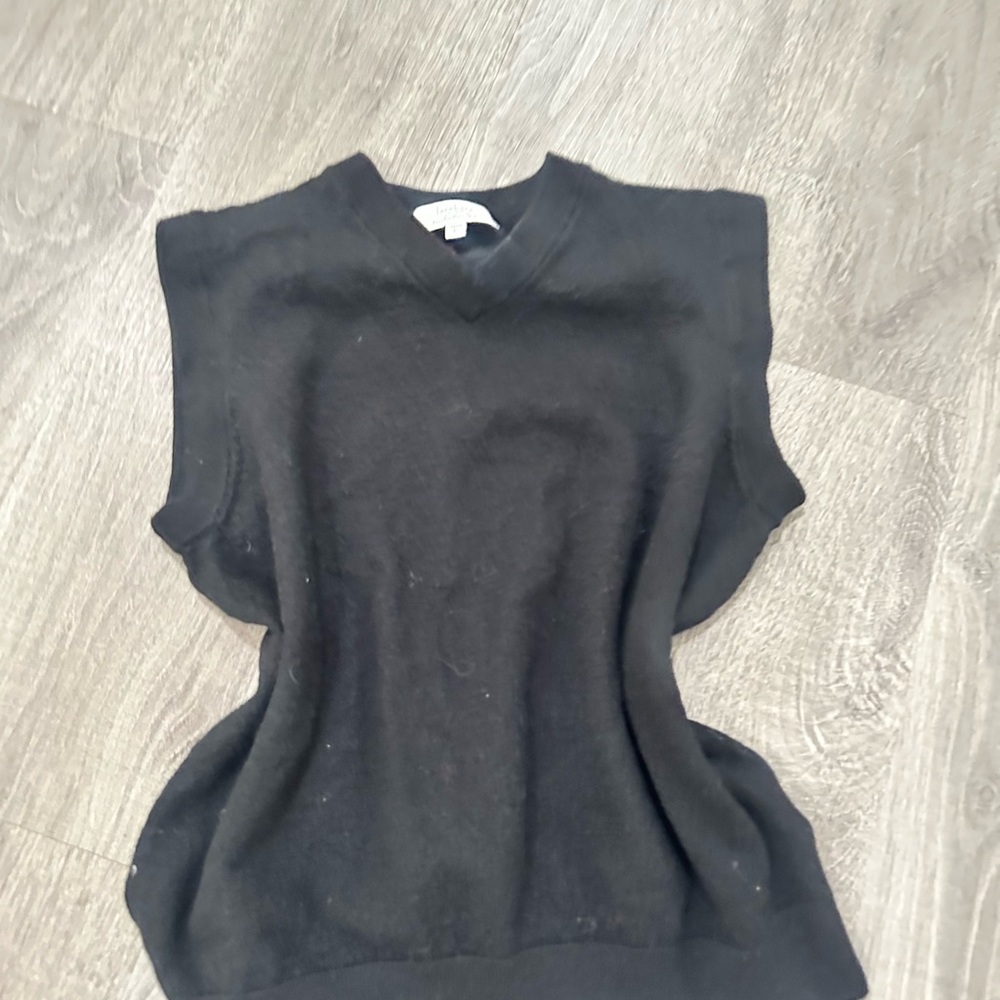 100% wool vest